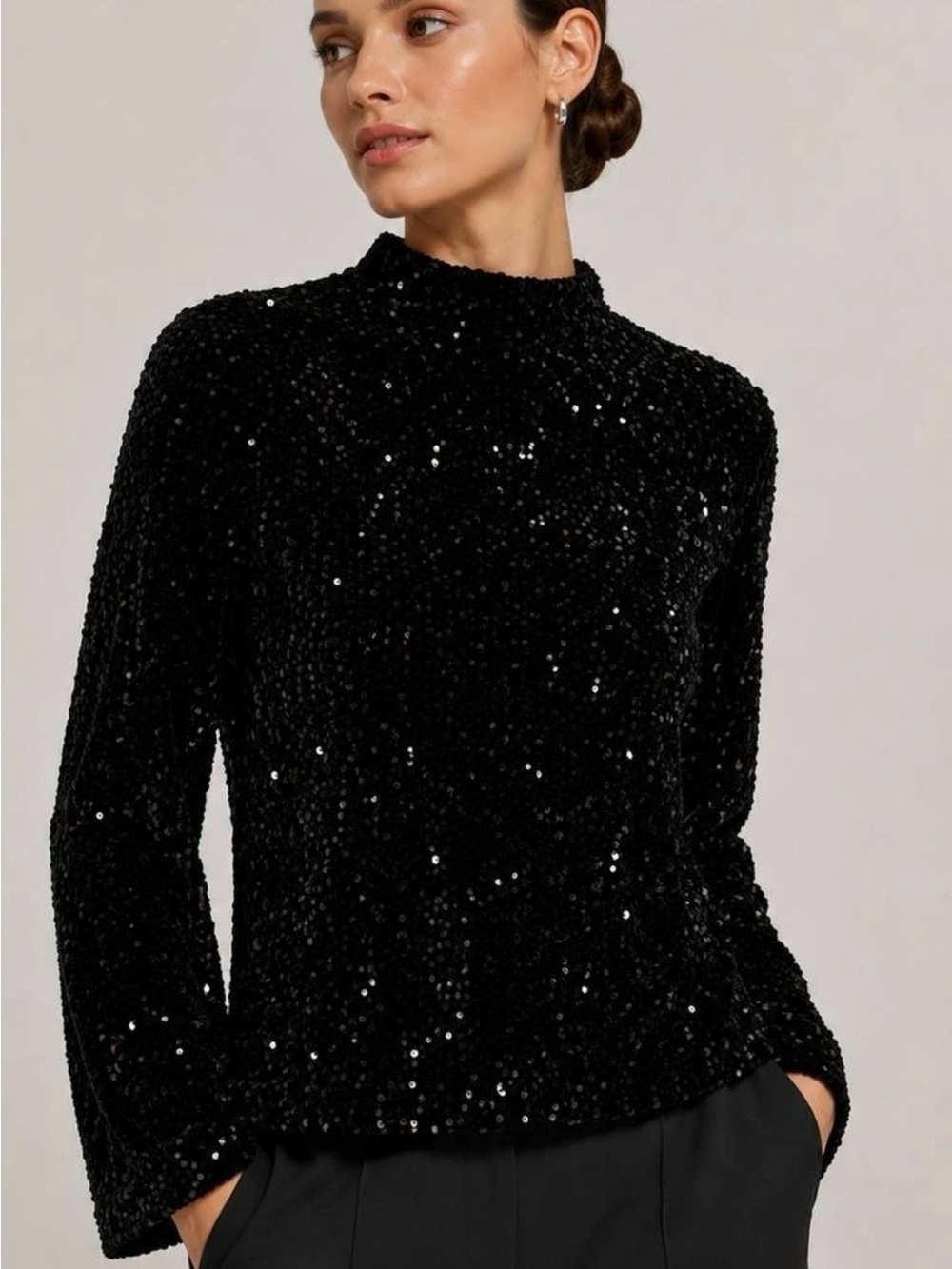 NWT $228 J. McLaughlin Wow Lee Black Sequin Top Women’s XL Mock Neck